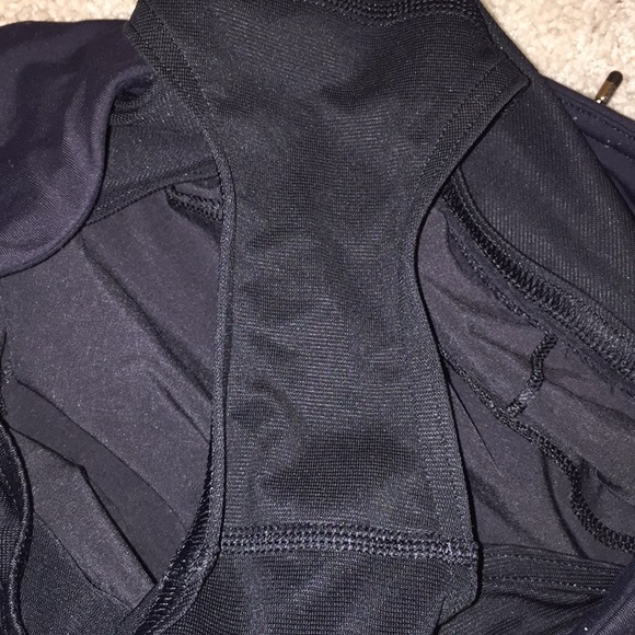 Lululemon speed shorts - Picture 5 of 5